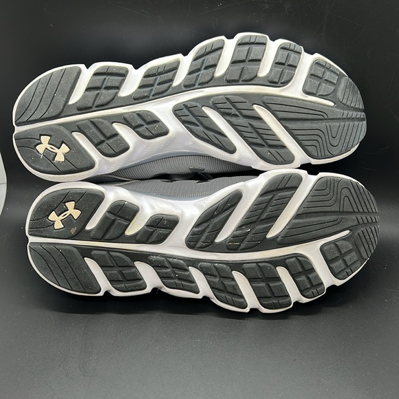 Under Armour Micro G Assert 7 Women's Running Shoes, sz 9 - Picture 5 of 8